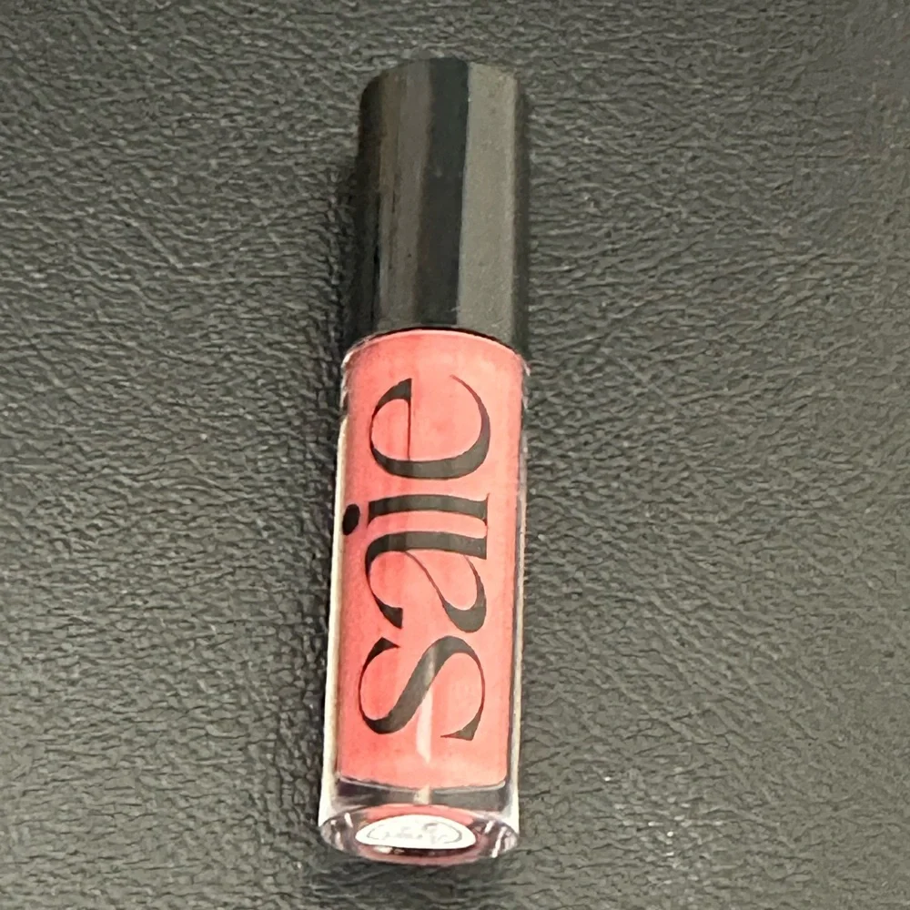 Nwt Saie Glossybounce™ High-Shine Hydrating Lip Gloss Oil - bounce
